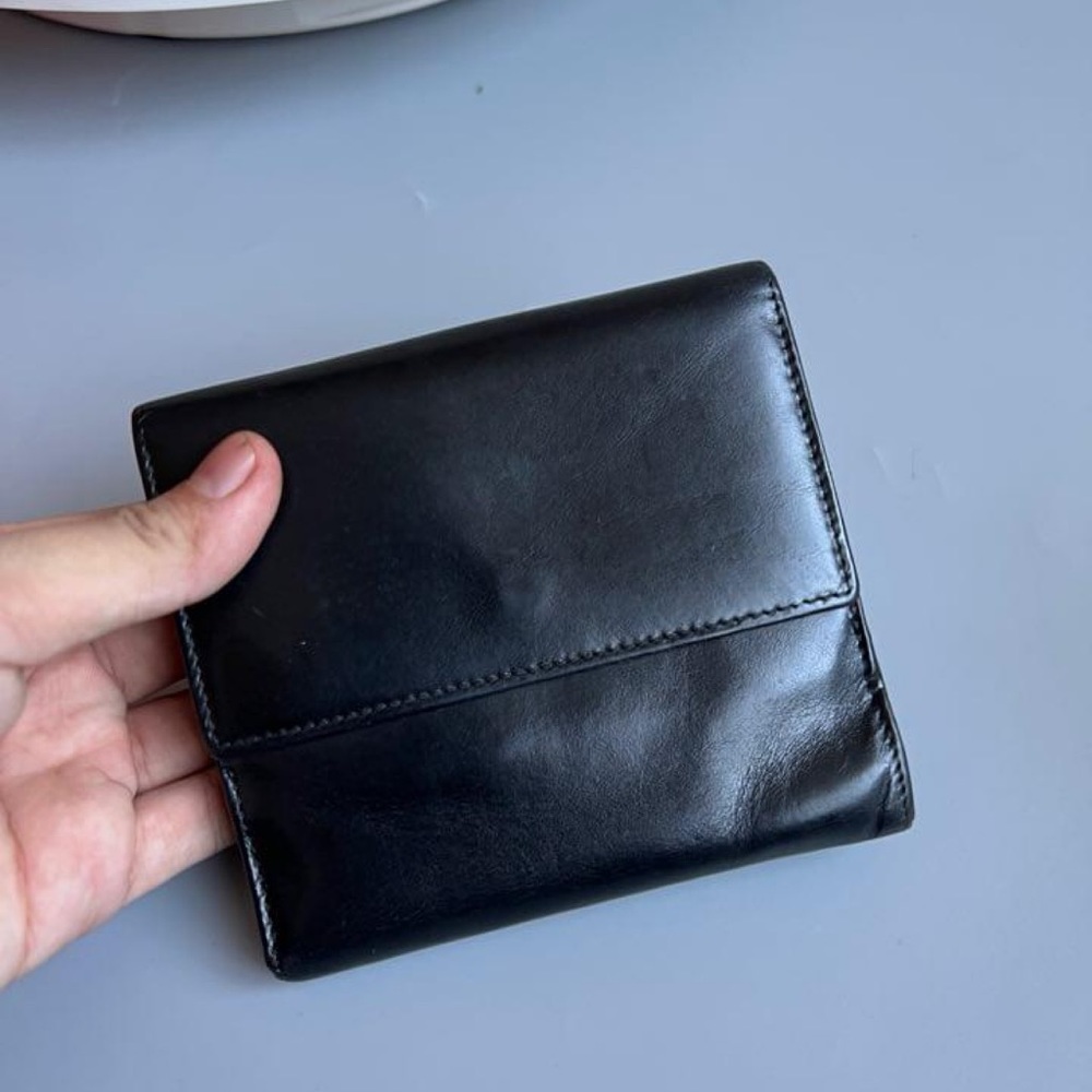 Authentic Gucci wallet - Picture 3 of 10